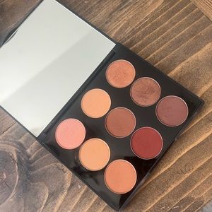 MENTED Everyday Eyeshadow Palette